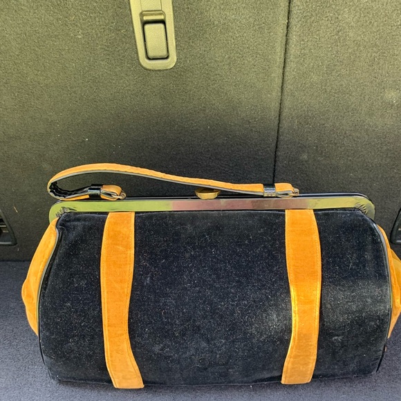 Vintage Velvet 70s  Oversized  Travel Doctors Bag - Picture 1 of 6